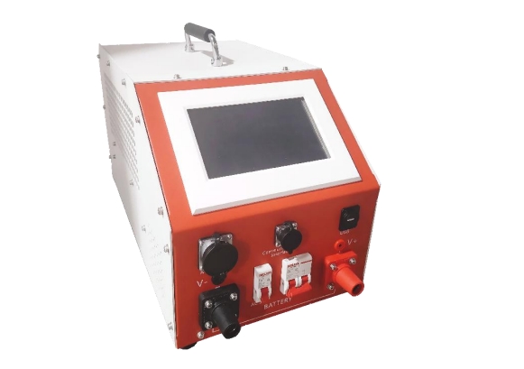蓄電池充放電測試儀接線操作介紹-千旭電力(圖1) 蓄電池充放電測試儀面板介紹.png