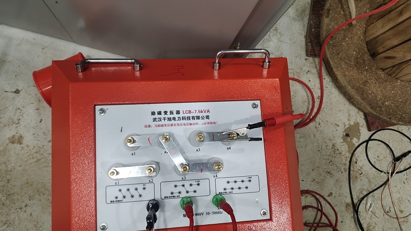 變頻串聯諧振勵磁變接線圖.jpg 變頻串聯諧振勵磁變接線圖.jpg