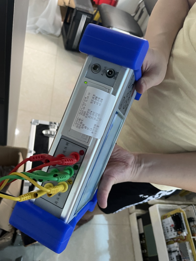 手持式變壓器變比測試儀接線圖.jpg 手持式變壓器變比測試儀接線圖.jpg