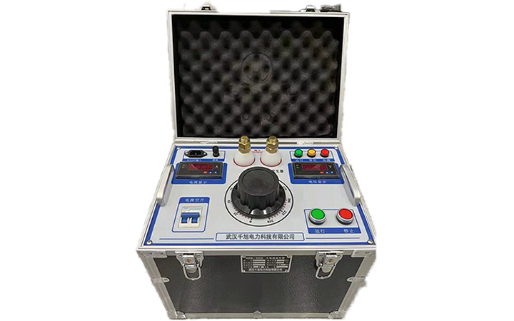 大電流發生器正面圖