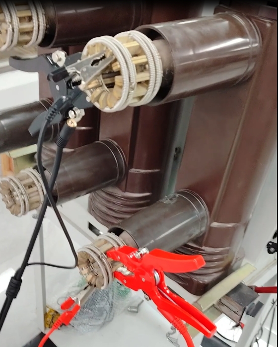 斷路器接線介紹.png 斷路器接線介紹.png