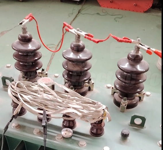 變壓器接線.jpg 變壓器接線.jpg