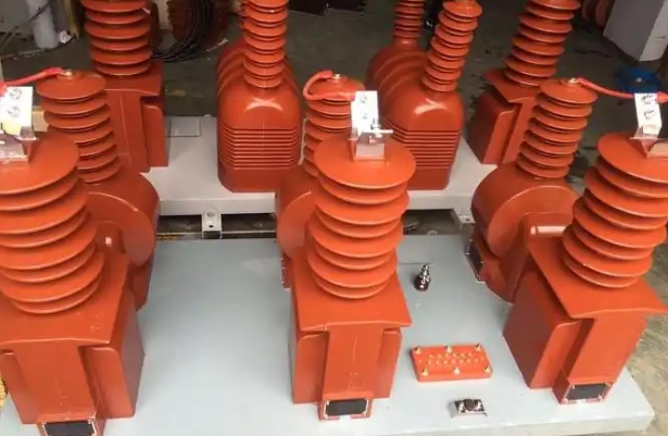 全絕緣互感器和半絕緣互感器的應(yīng)用有什么區(qū)別