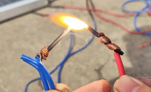 高壓放電過程中為什么需要先阻放在容放呢？