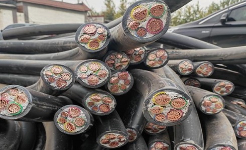 電纜為什么需要進行絕緣電阻和耐壓試驗(圖2) 高壓電纜 (4).png