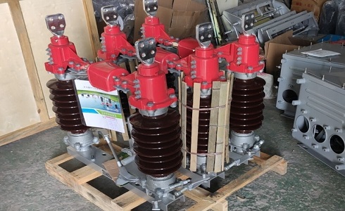 隔離開關(guān)需要定期做什么預防性試驗?目的是什么(圖1) 高壓開關(guān) (8).png