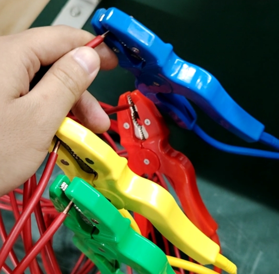 接地成組電阻測試儀接線操作介紹1.png 接地成組電阻測試儀接線操作介紹1.png