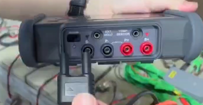 蓄電池內(nèi)阻測(cè)試接線.jpg 蓄電池內(nèi)阻測(cè)試接線.jpg