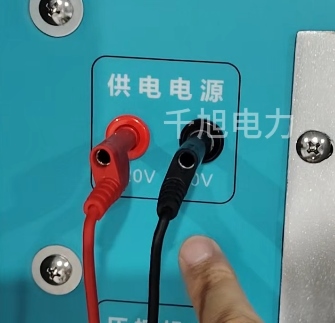 繼保裝置輔助直流電源接線端.jpg 繼保裝置輔助直流電源接線端.jpg